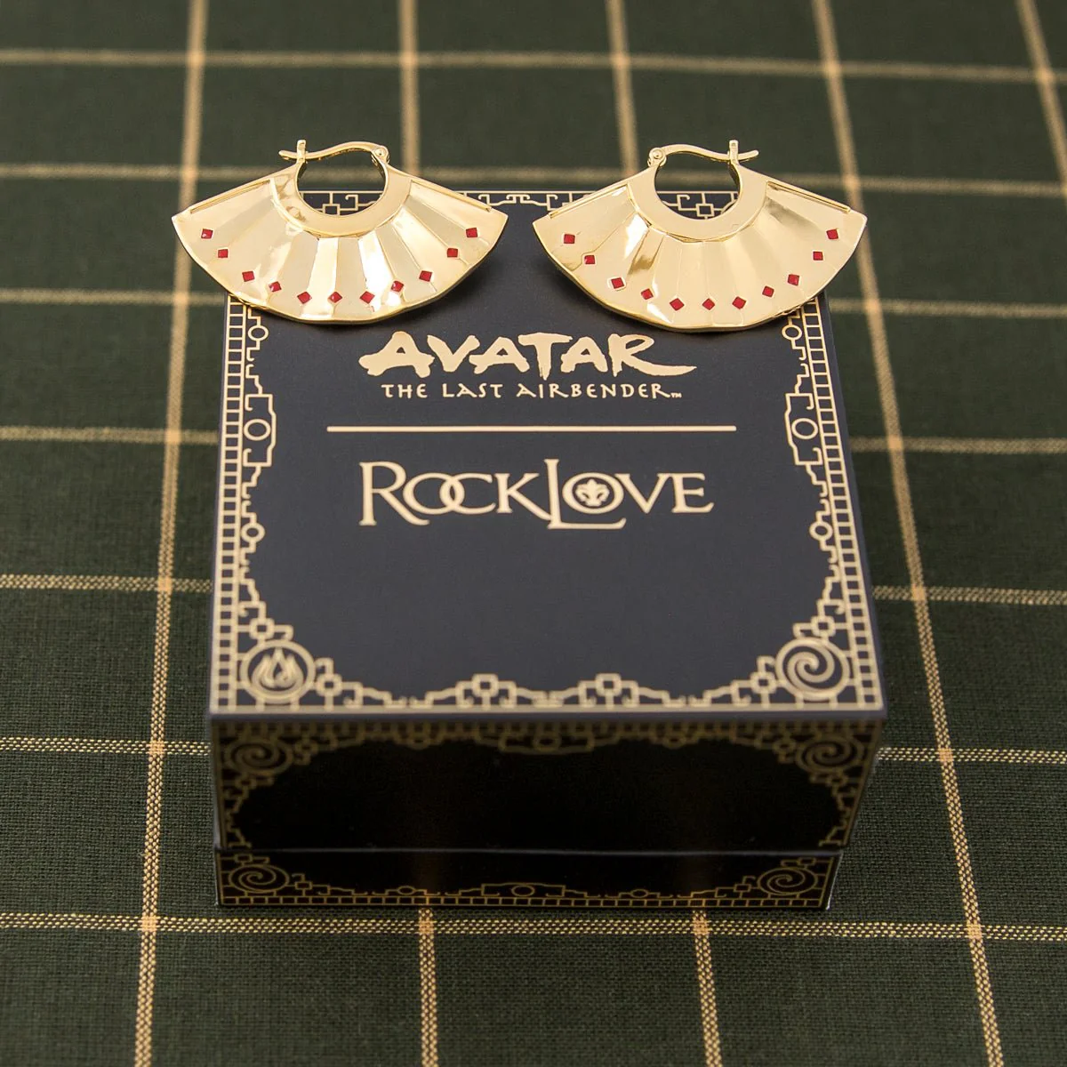 Avatar: The Last Airbender x RockLove Kyoshi Warrior Fan Earrings - Image 4