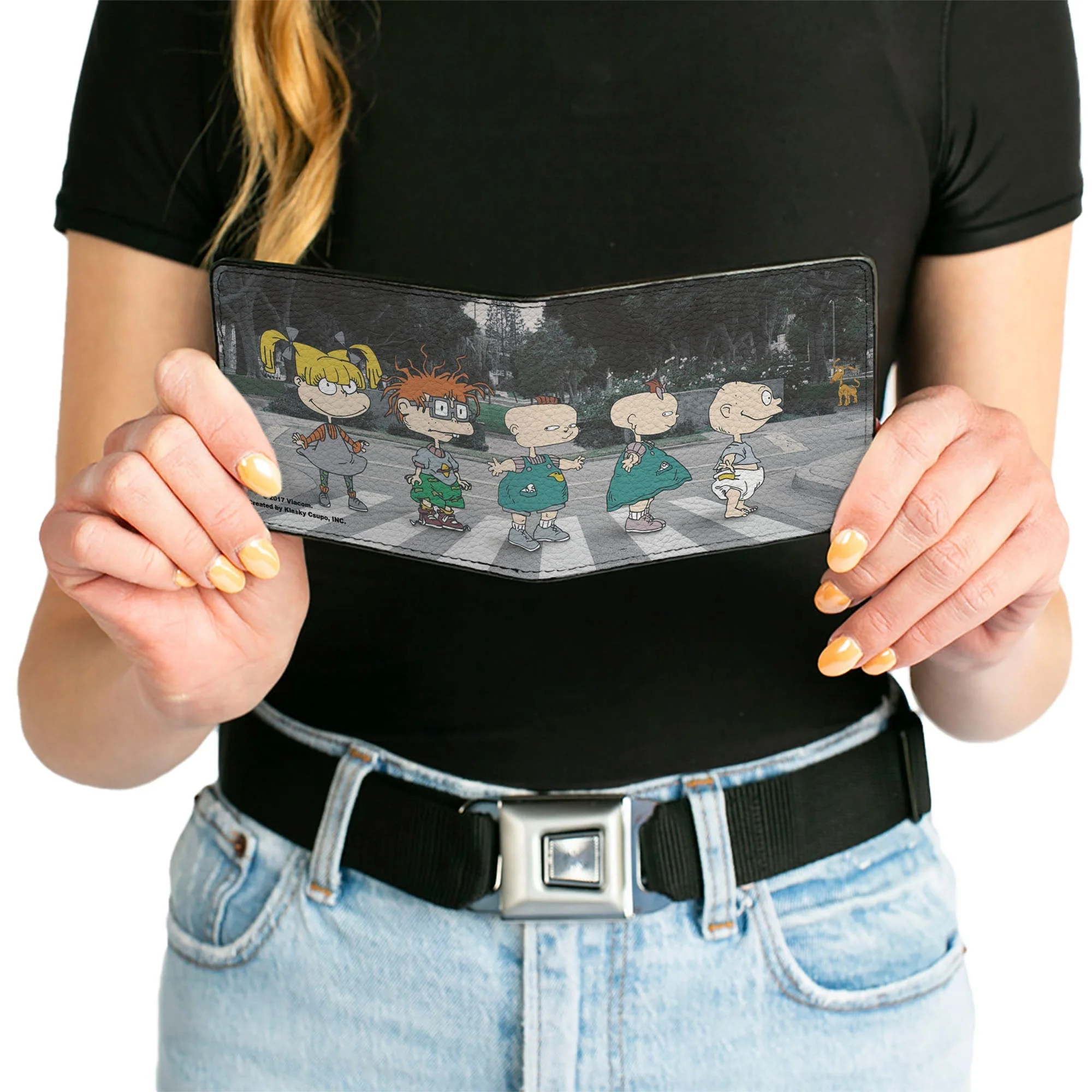 Rugrats 6-Character Road Crossing Scene Bi-Fold Wallet - Image 6