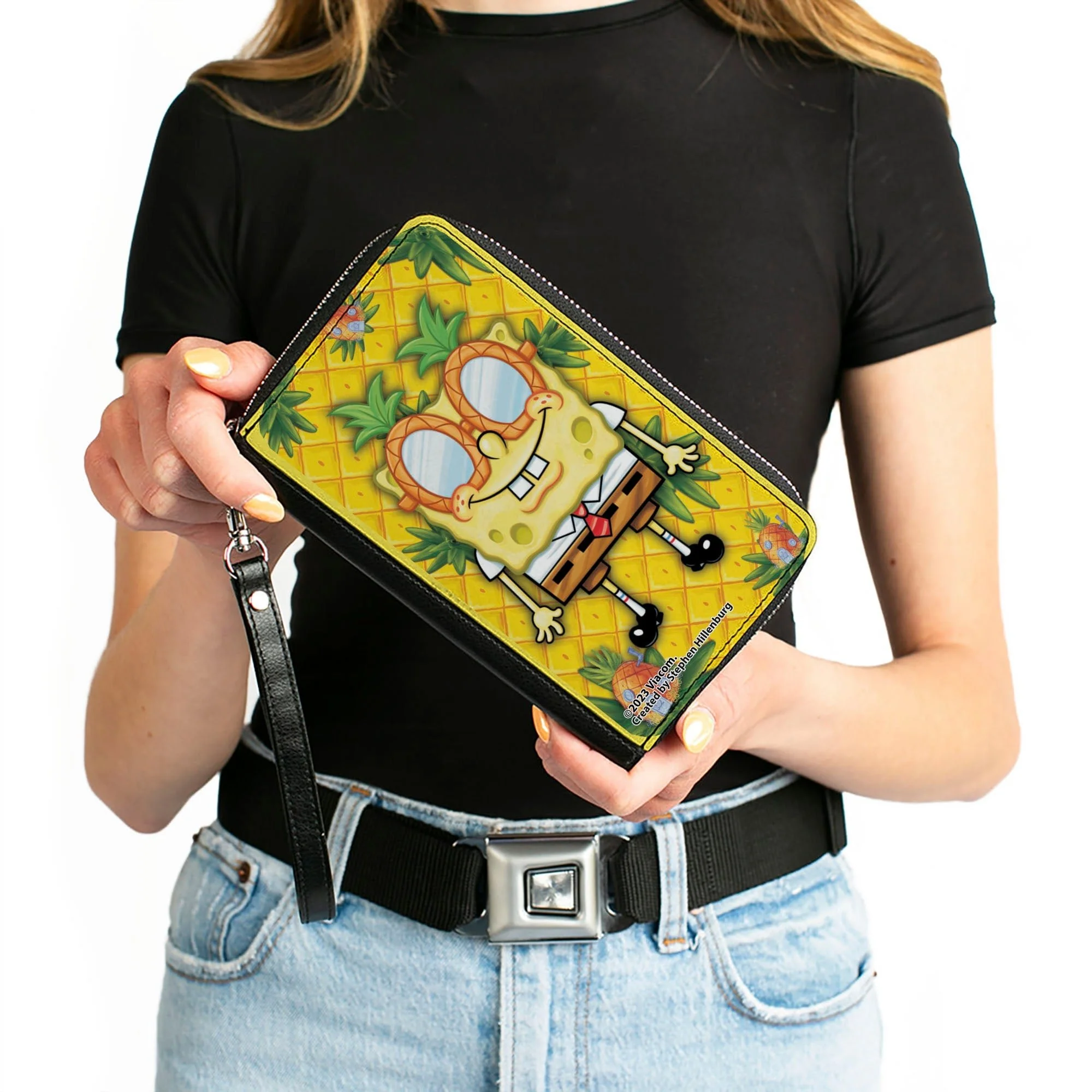 SpongeBob SquarePants Zip Around Wallet Pineapple Eyes Pose Gold - Image 4