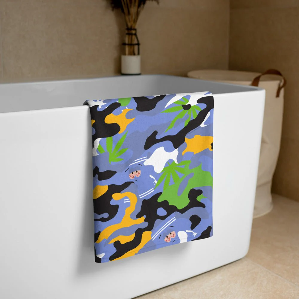 South Park Towelie Camo Beach Towel - Image 4