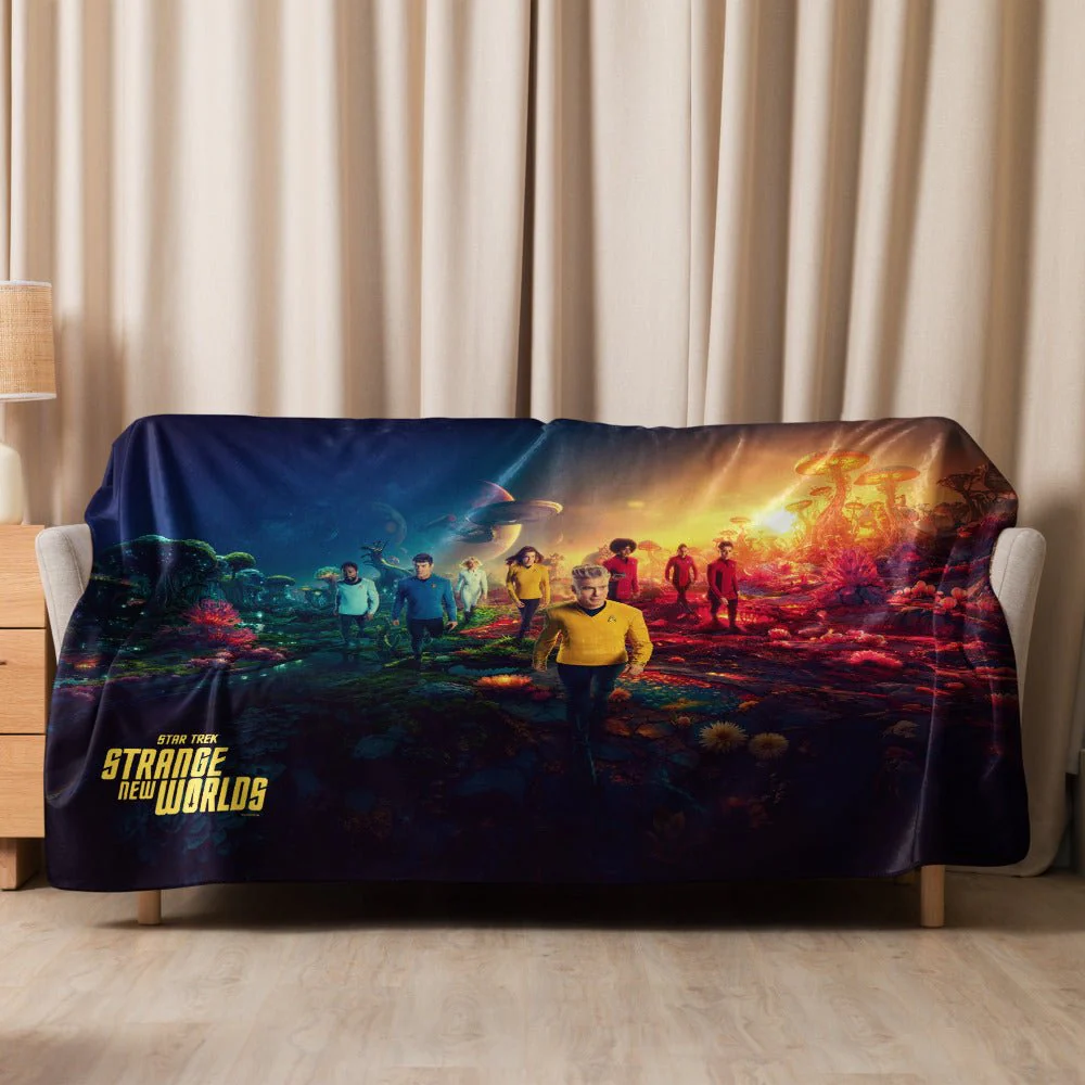 Star Trek: Strange New Worlds Season 3 Premium Sherpa Blanket - Image 3