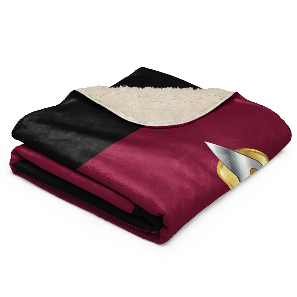 Star Trek: The Next Generation Command Uniform Premium Sherpa Blanket - Image 13