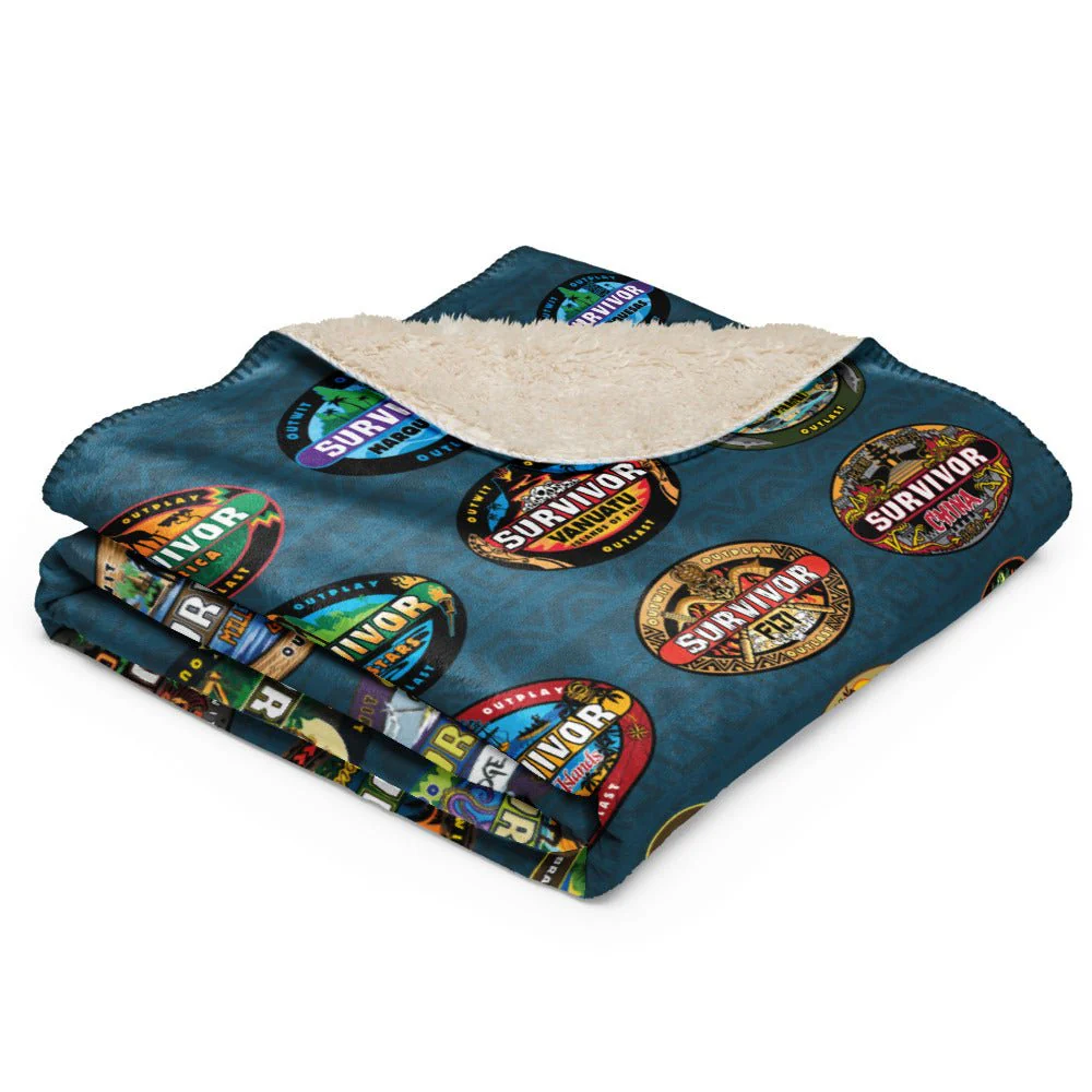 Survivor Sherpa Blanket 50 Seasons Logo - Image 4