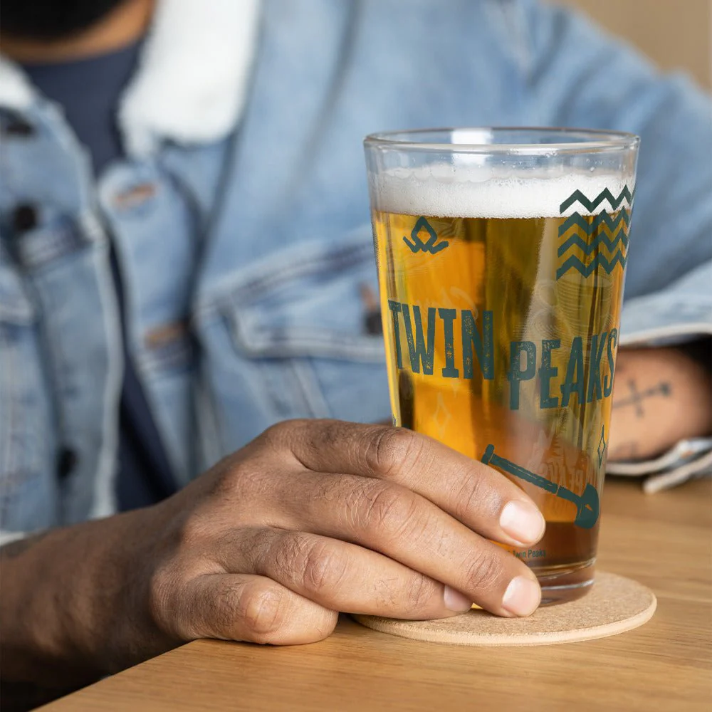 Twin Peaks Icons Shaker Pint Glass - Image 2