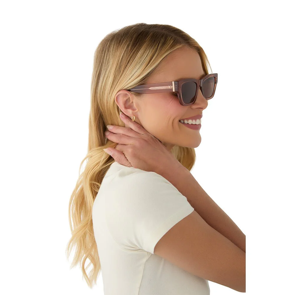 Yellowstone x DIFF Sunglasses - Beth Dutton II Polarized - Image 3