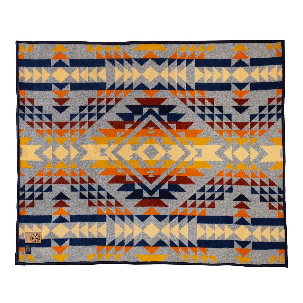 Yellowstone Exclusive Pendleton Blanket - Image 3