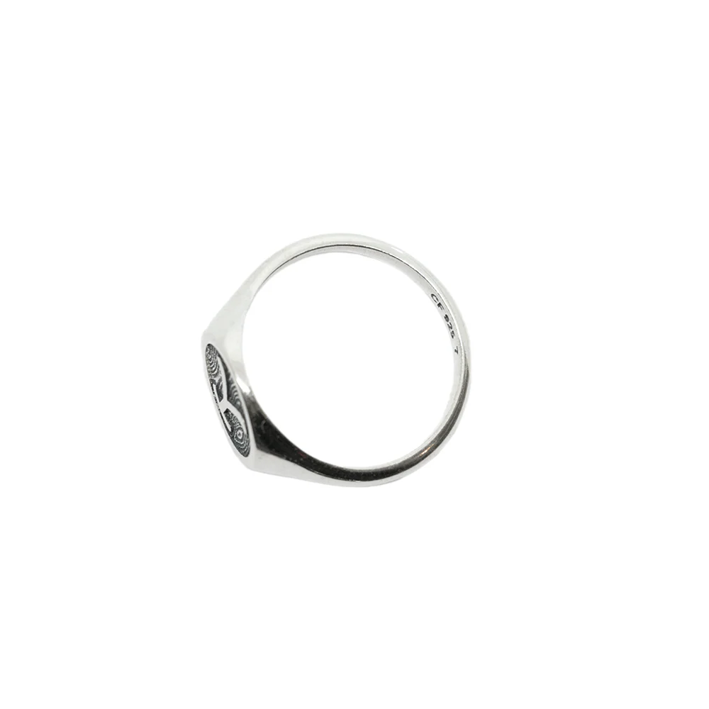 Yellowstone Legacy Signet Ring - Image 3